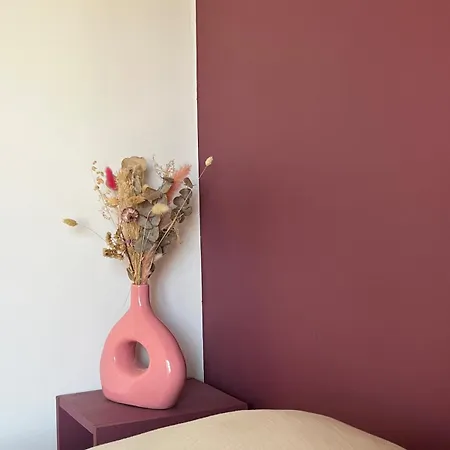 Cocon Lumineux à 10 Min Du Appartamento